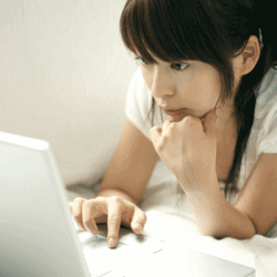 便利なネット検索。でも辞書ではなく本当と嘘がまじっています